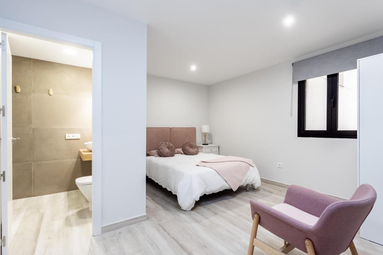 Apartment New 140m2 Loft-style Flat At Town Heart, 3 Beaches Close Casa Leon El Medano (Tenerife)