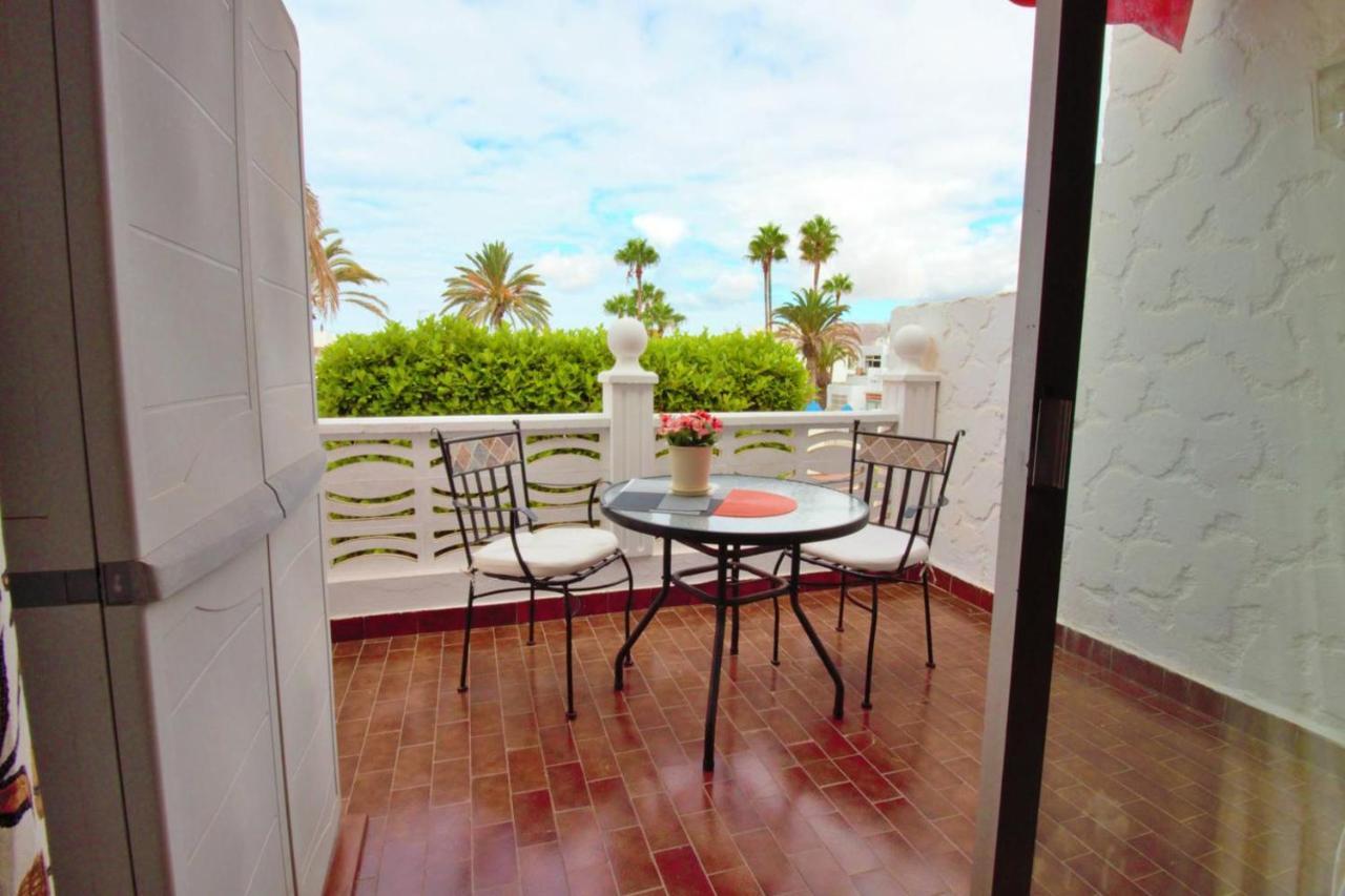 With A Canarian Atmosphere In The South