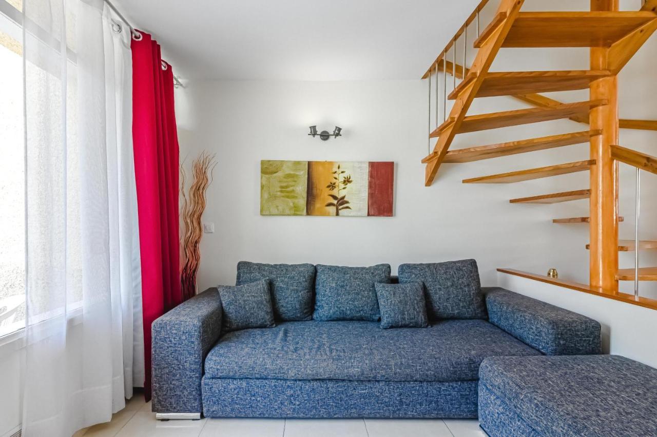 2 Level Apartment, El Cortijo, Americas La45 * Playa de las Américas