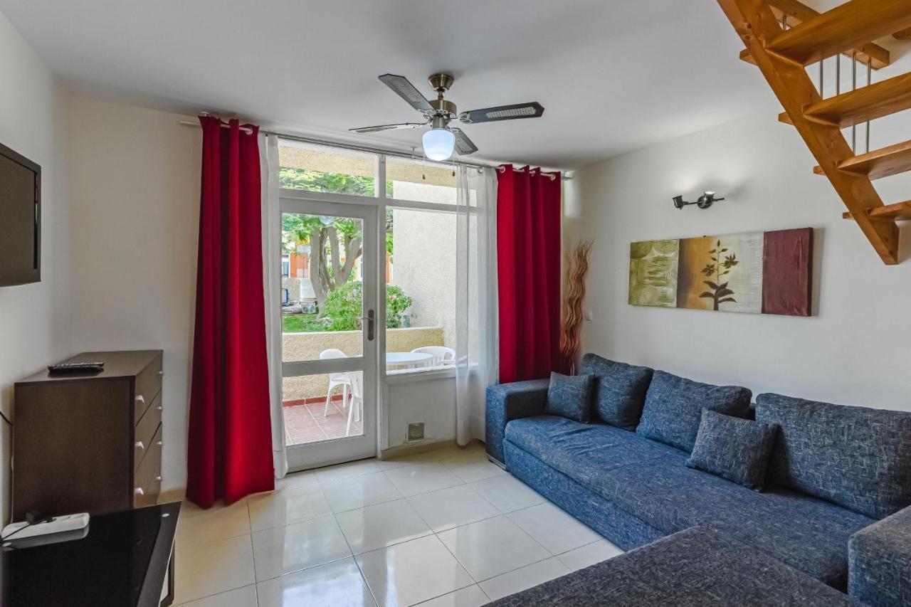 Apartamento 2 Level Apartment, El Cortijo, Americas La45 *