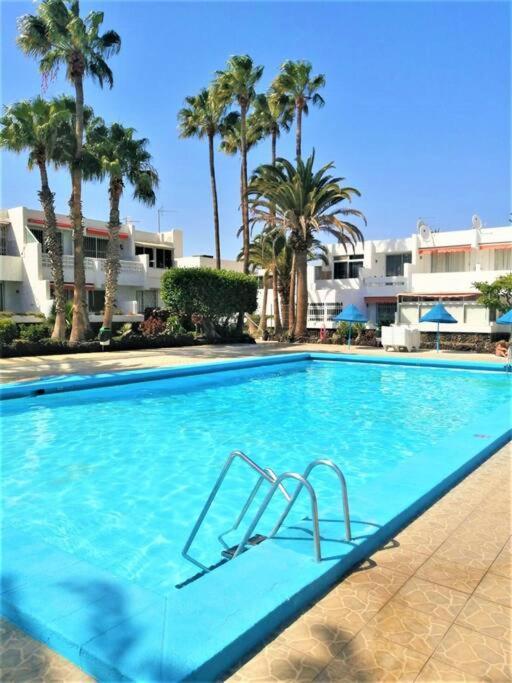 Cozy One Bedroom With Spacious Terrace. Pool And Garden View *