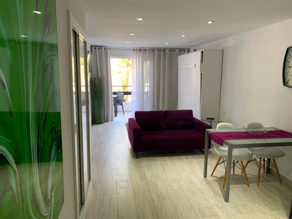 Apartment Club Mar- First Line Modern Spacious