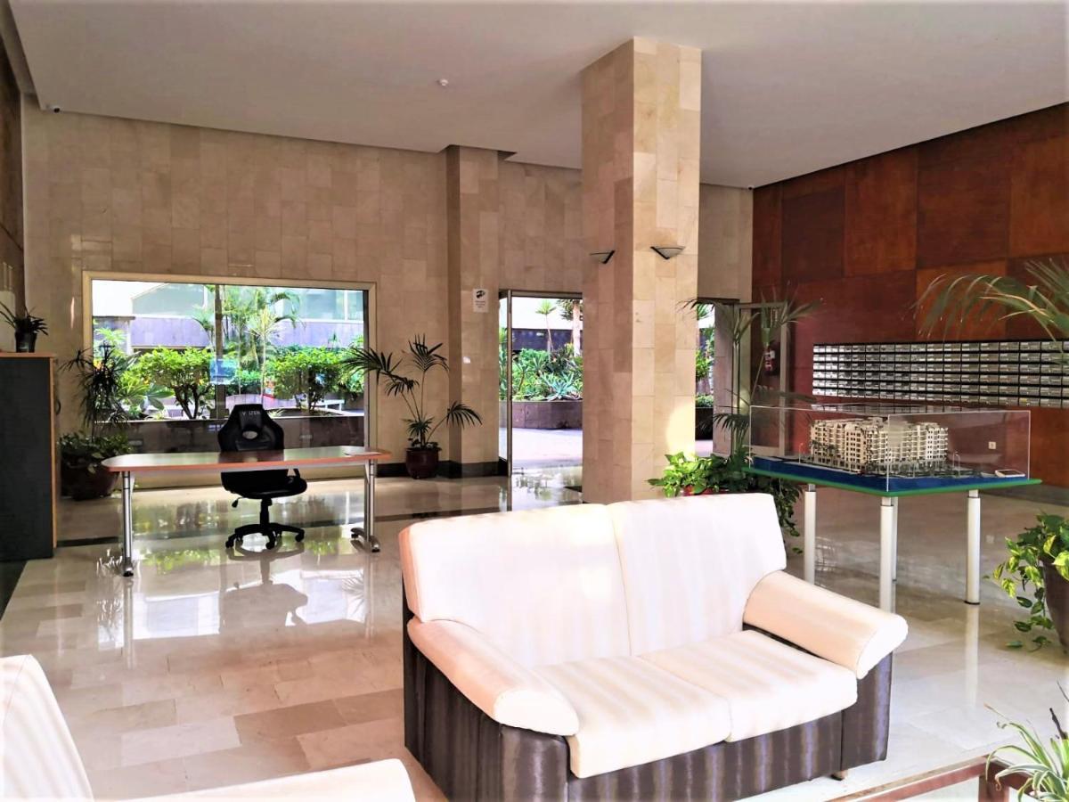 Appartement New Estrelitzia Luxury Apartamen