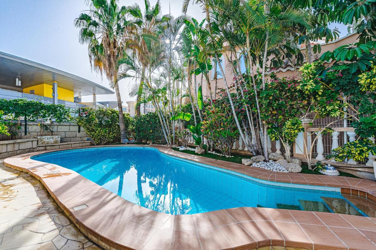 Luxury El Duque Appartement *
