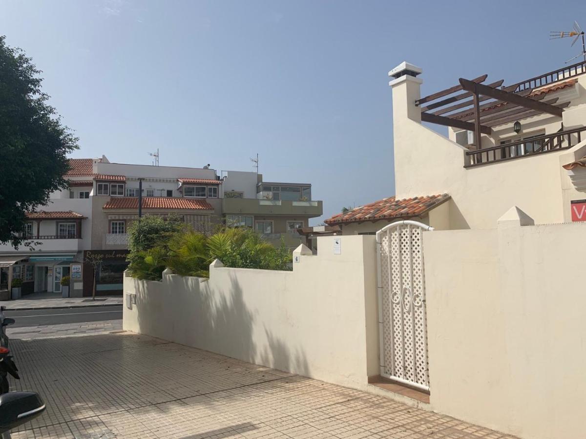 Cosy 2 Bedroom Apartment In La Caleta, Tenerife Appartement *