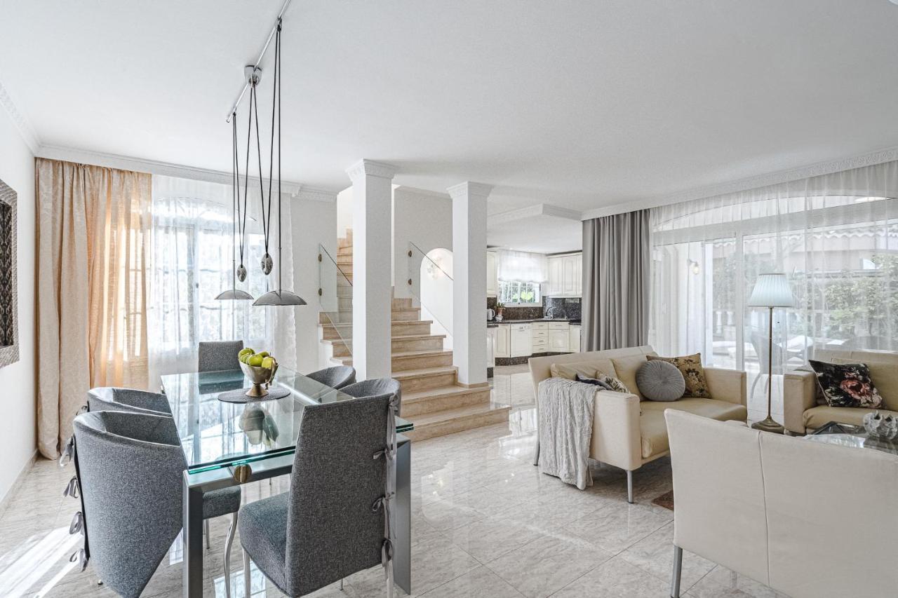 Luxury El Duque *