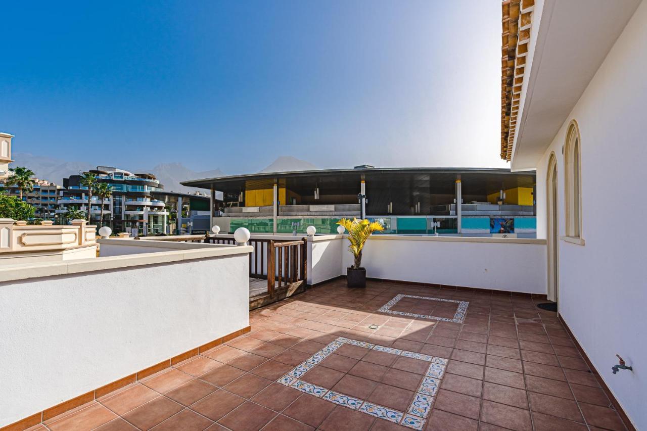 Luxury El Duque Costa Adeje (Tenerife)
