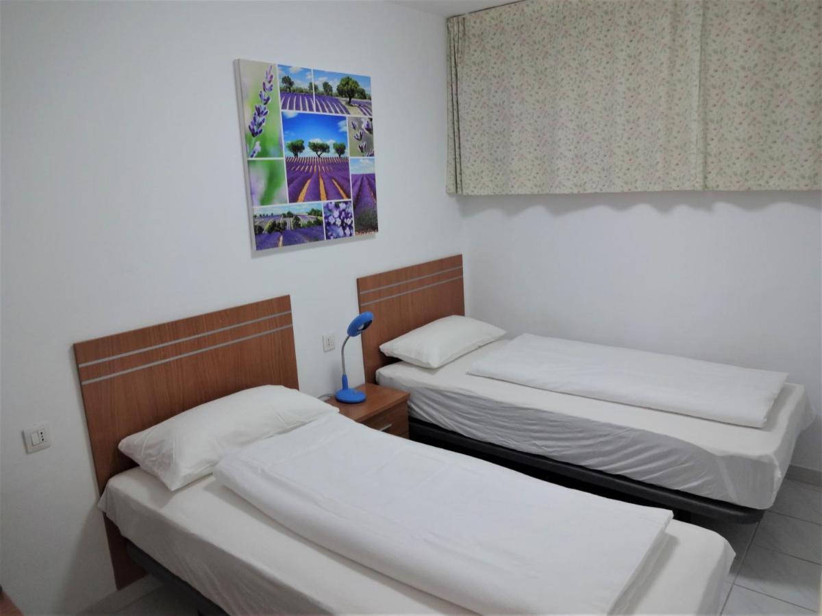 South Facing With Sea View And Free Wifi In Playa Honda Heart Of Americas Apartamento *