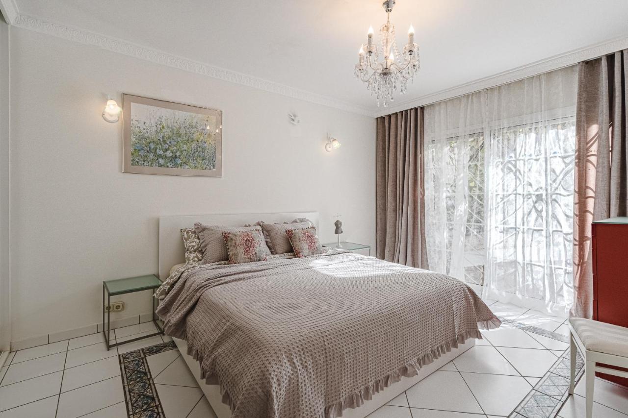 Luxury El Duque