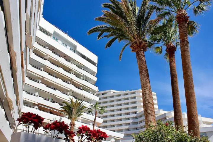 Club Mar- First Line Modern Spacious