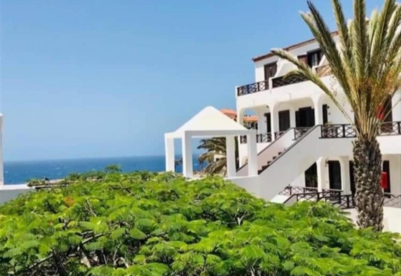 With Beautiful Ocean View *