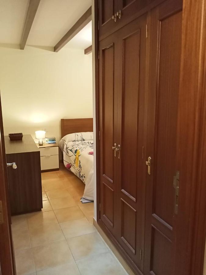 Cheerful 3 Bedroom Town House With Garage Tegueste