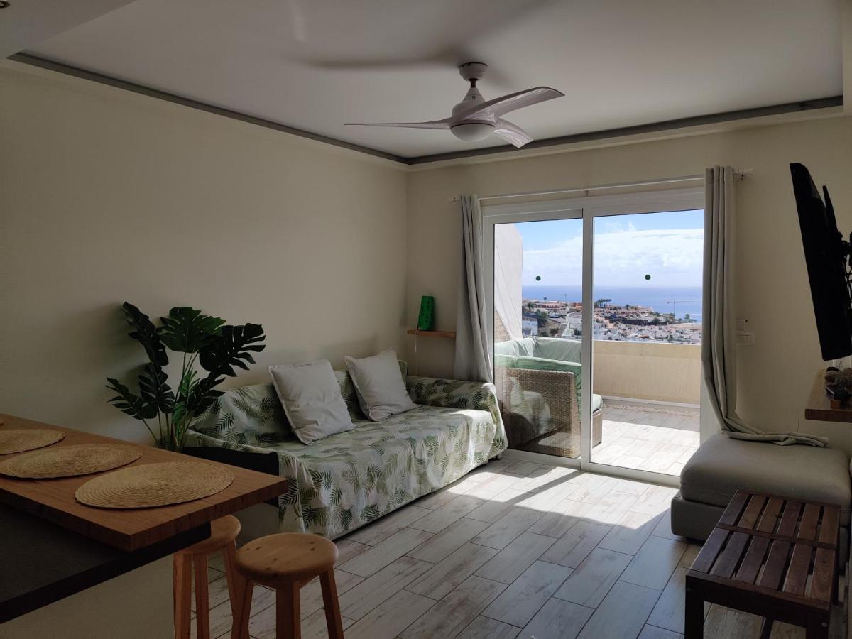 New Deluxe Stunned Seaview 2 Bed Apartment