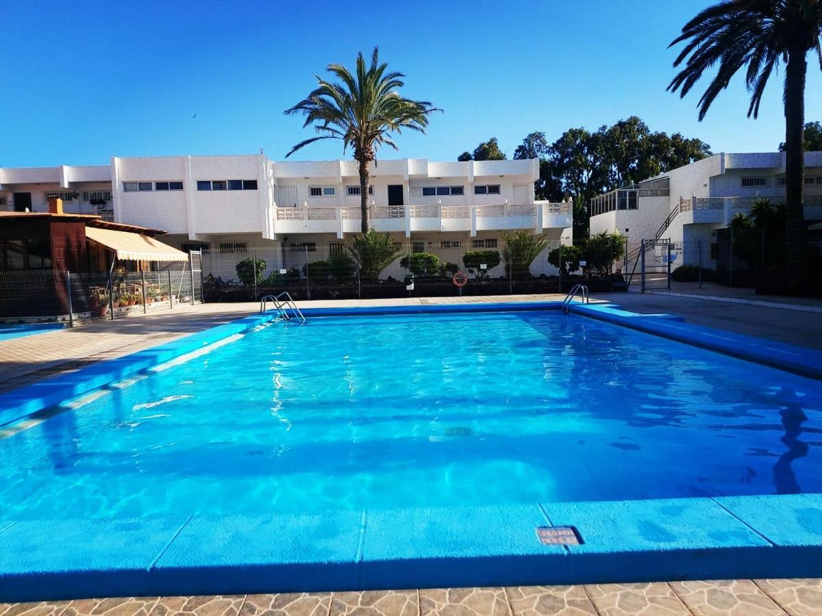 Canarian Blue Tropical Garden View & Pool Apartment *