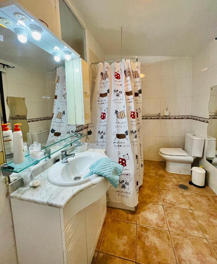 Ocean View Golf Retreat: Private Heated Pool & Spacious Family *