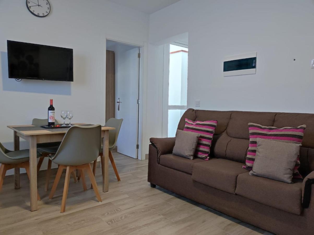 Casa Pirámide 3. Terraza Wifi Y Parking Privado Сasa de vacaciones