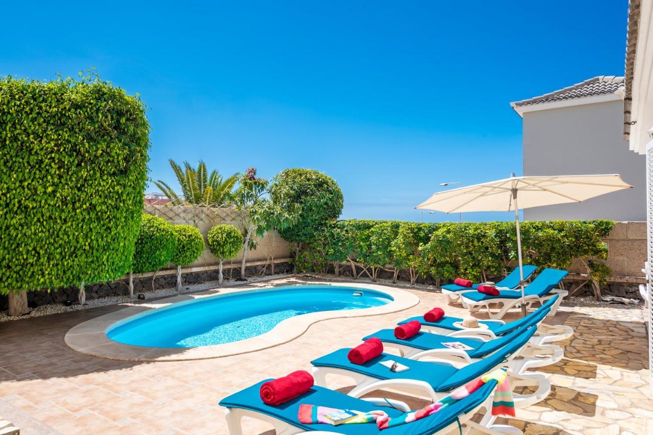 Beautiful Anna With Heated Pool Villa *