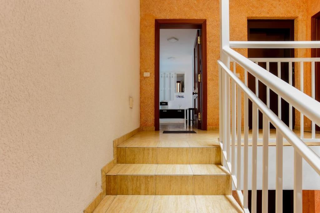 Mochiri - San Isidro Apartamento