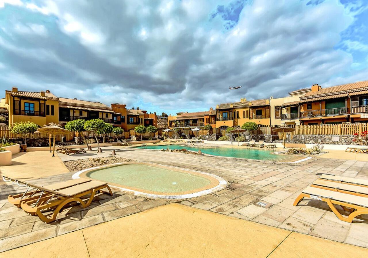Villa Okeanos Front Line San Blas *