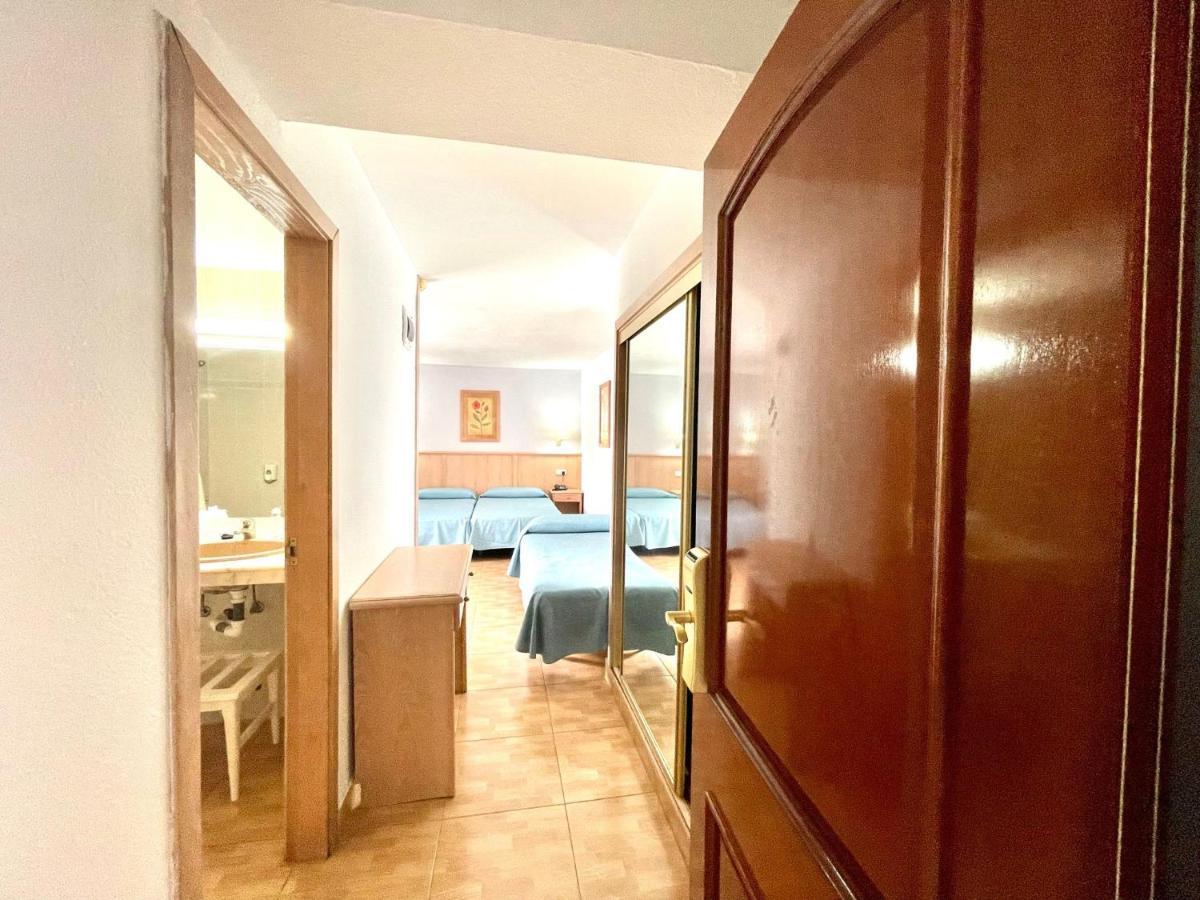 Estudio Pp Con Wifi,piscina En Azotea, Sin Balcon * Puerto de la Cruz (Tenerife)