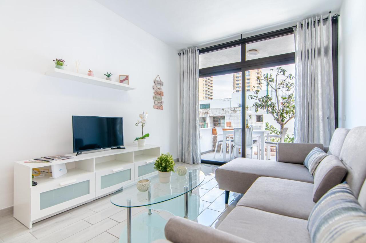 2 Bedroom Playa De Americas Apartment