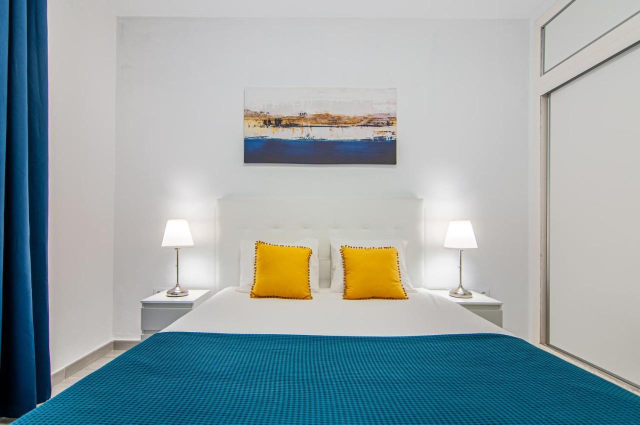 Apartment 2 Bedroom Playa De Americas