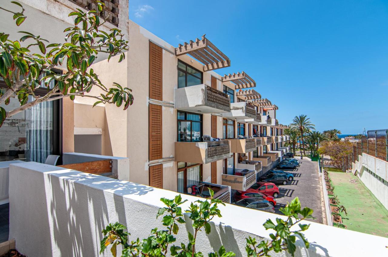 2 Bedroom Playa De Americas * Playa de las Americas (Tenerife)