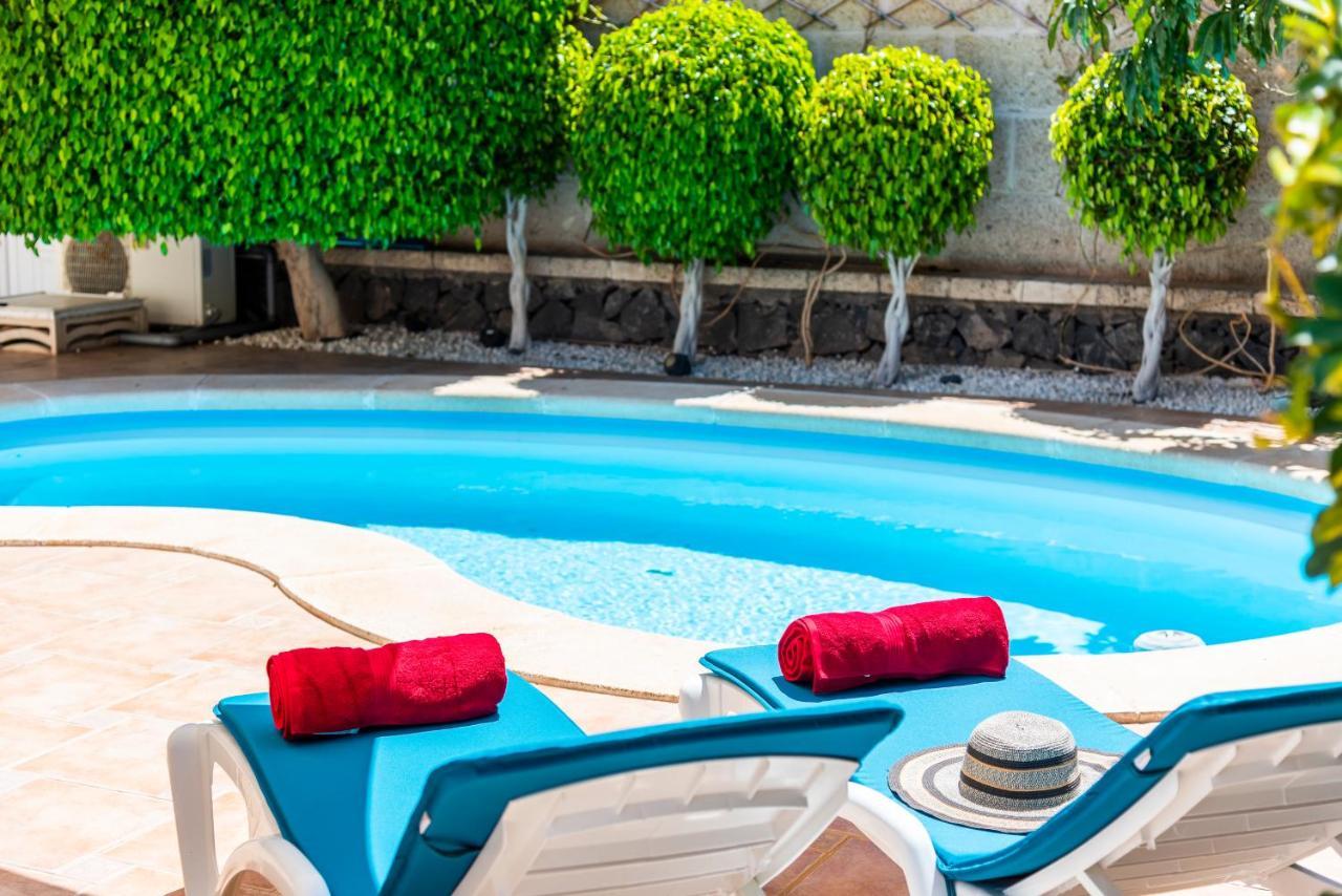 Villa Beautiful Anna With Heated Pool Costa Adeje (Tenerife)