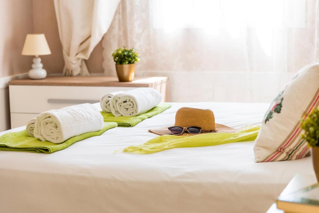 Beautiful Anna With Heated Pool Villa Costa Adeje (Tenerife)