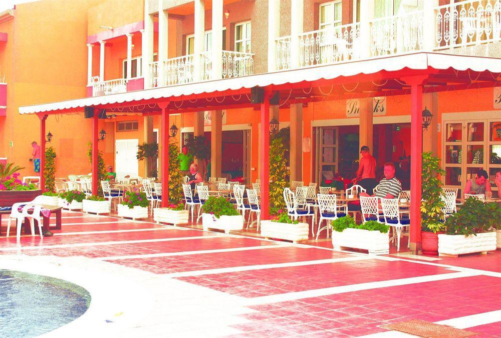 Coral Compostela Golf