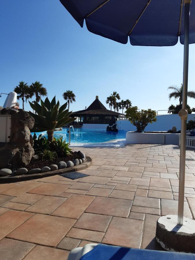 Rocas Del Mar Sur Arona (Tenerife)