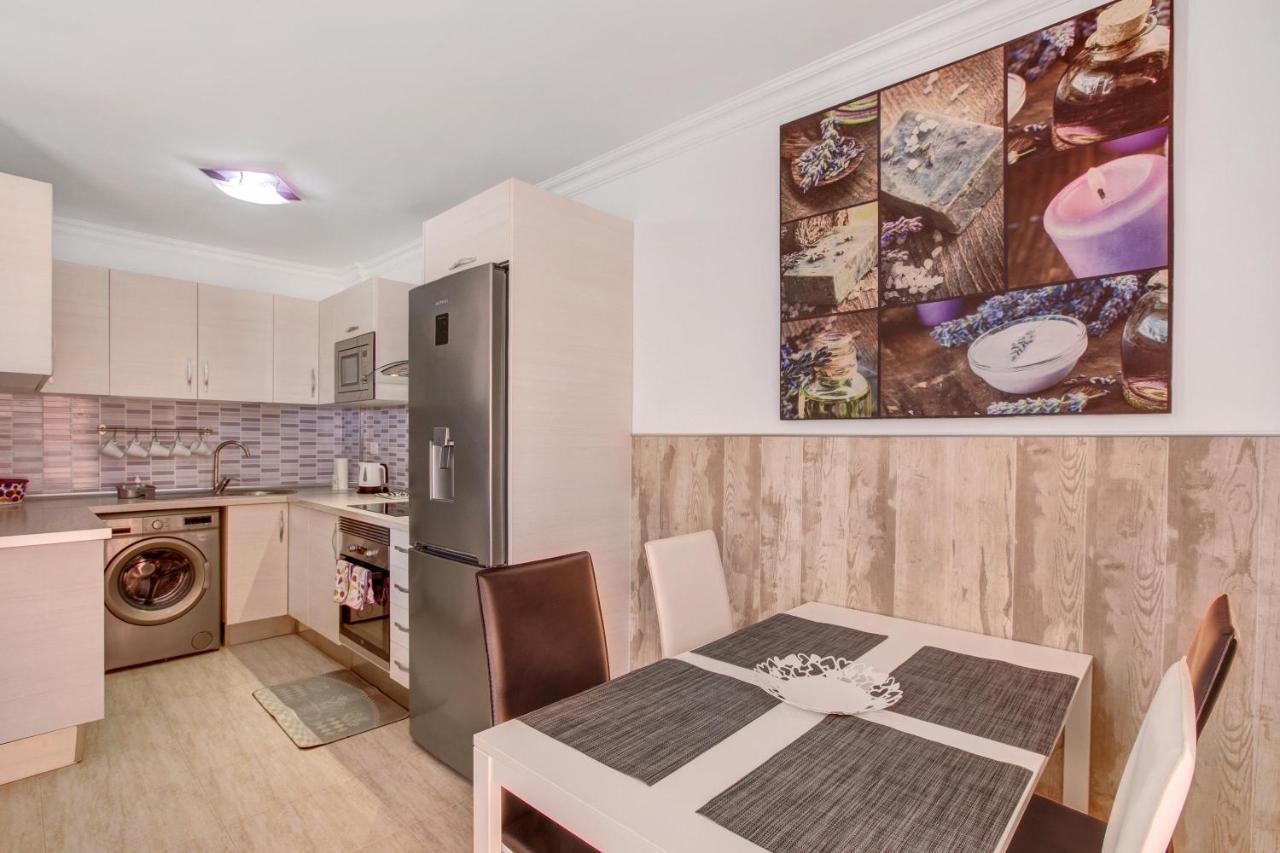 Poris Appartement *