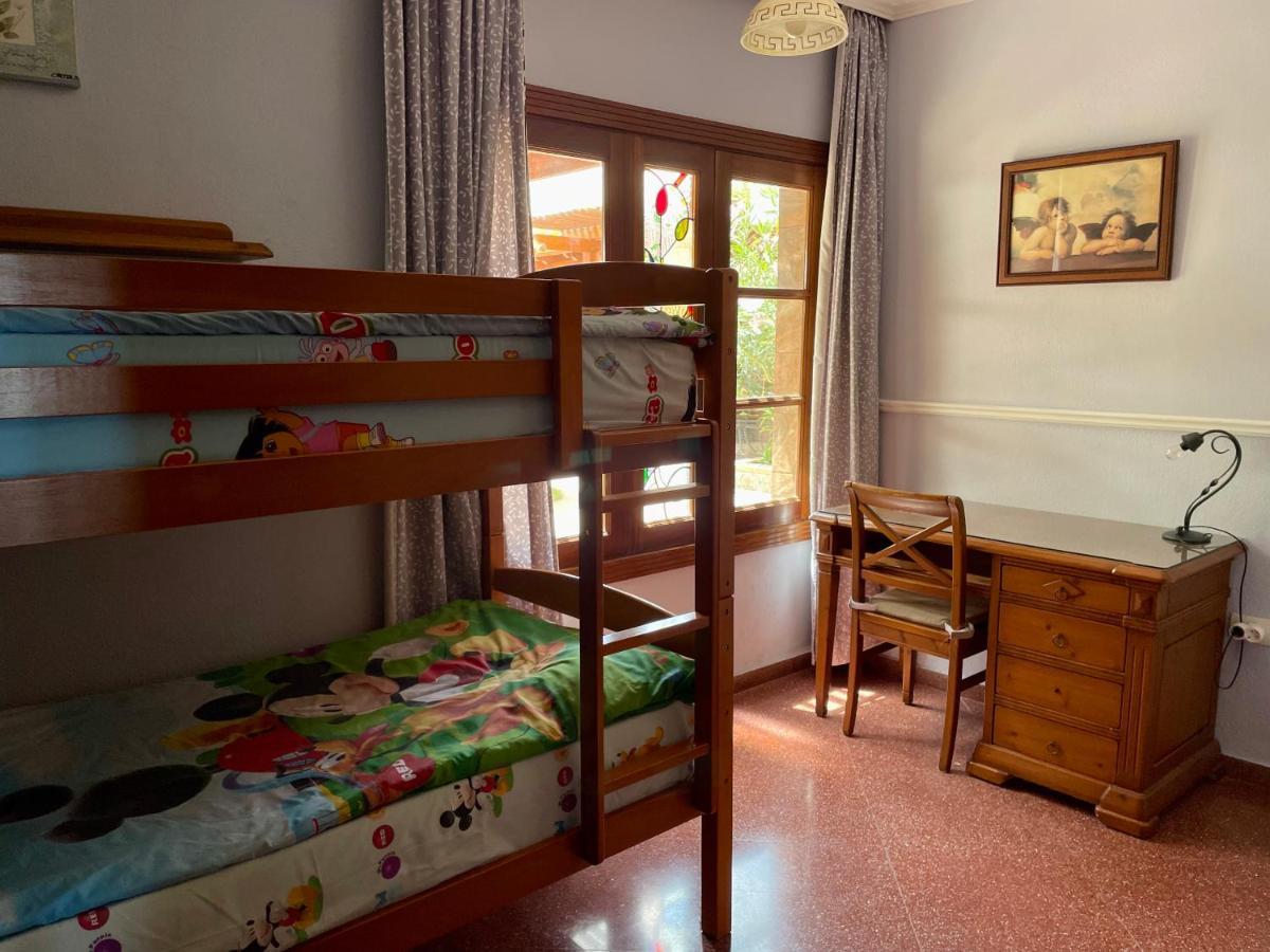 Luxury Gigantes Villa