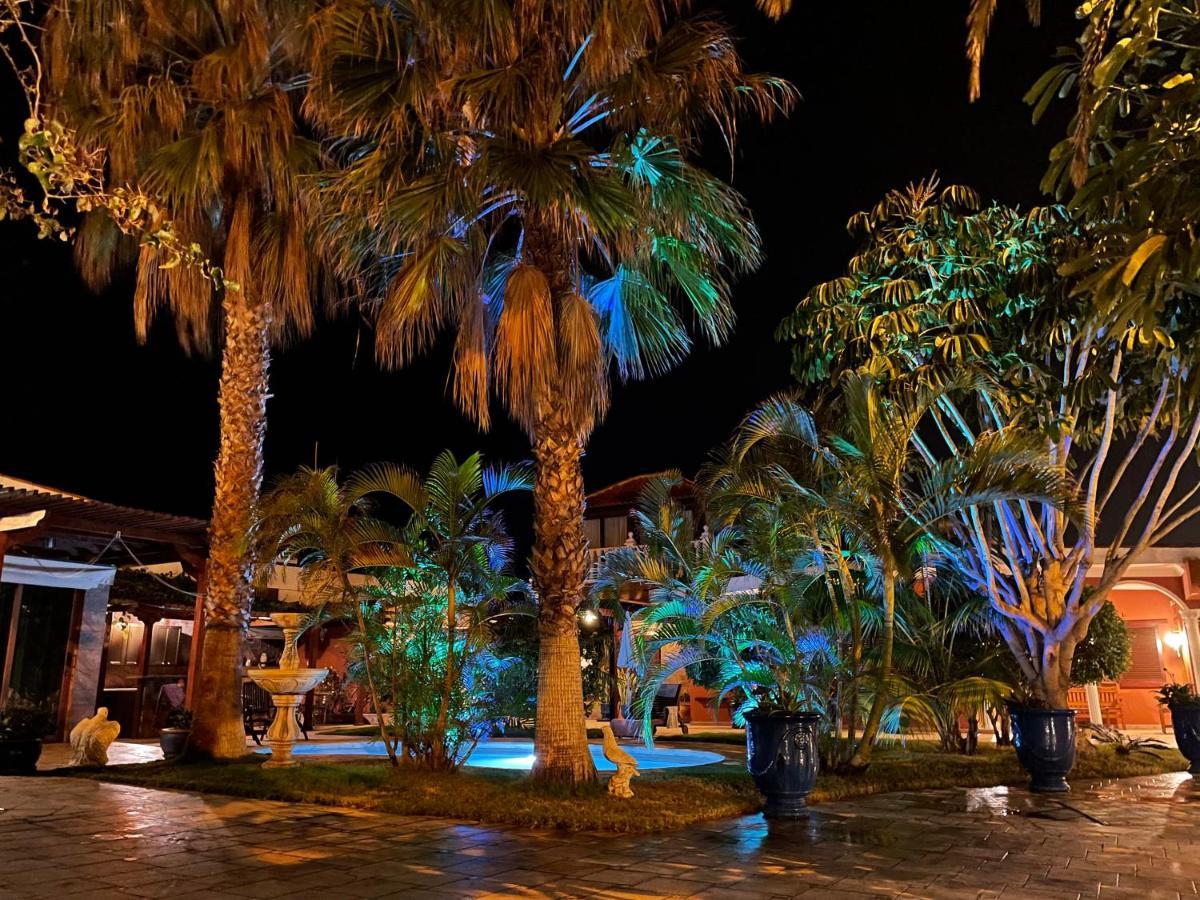 Villa Luxury Gigantes *