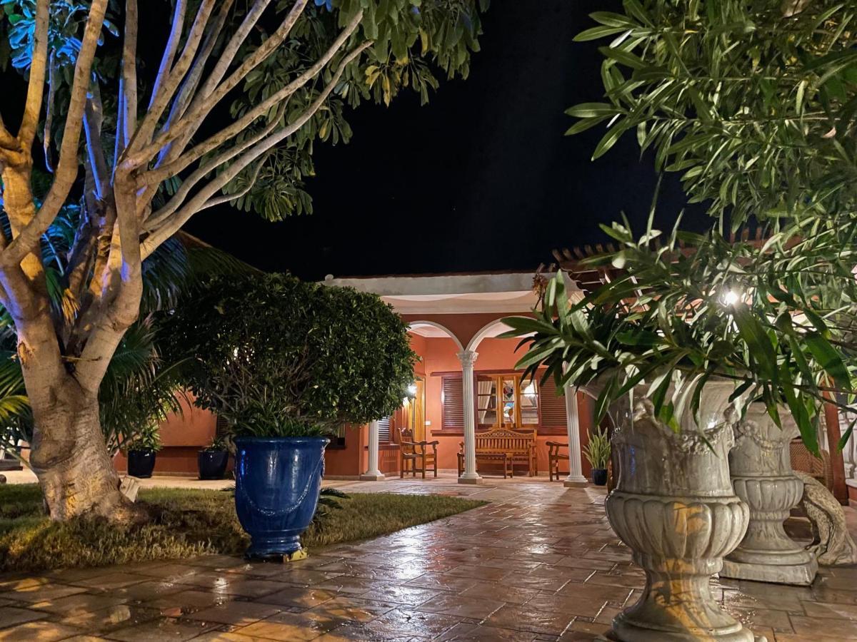 Luxury Gigantes Villa *