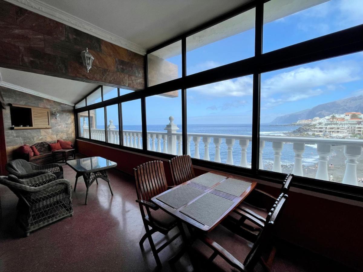Luxury Gigantes Villa *