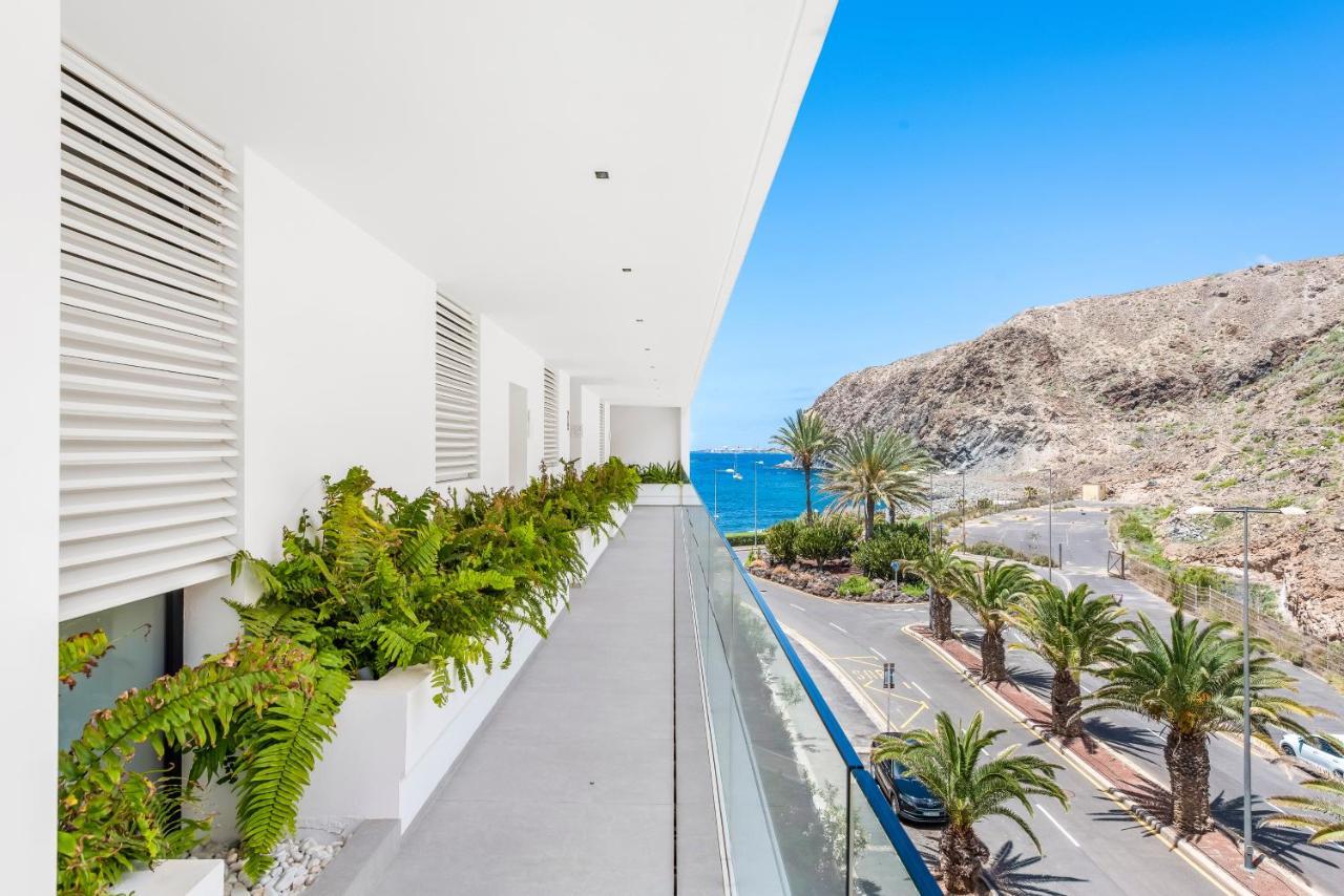 New Luxury First Line Sea View * Palm-mar