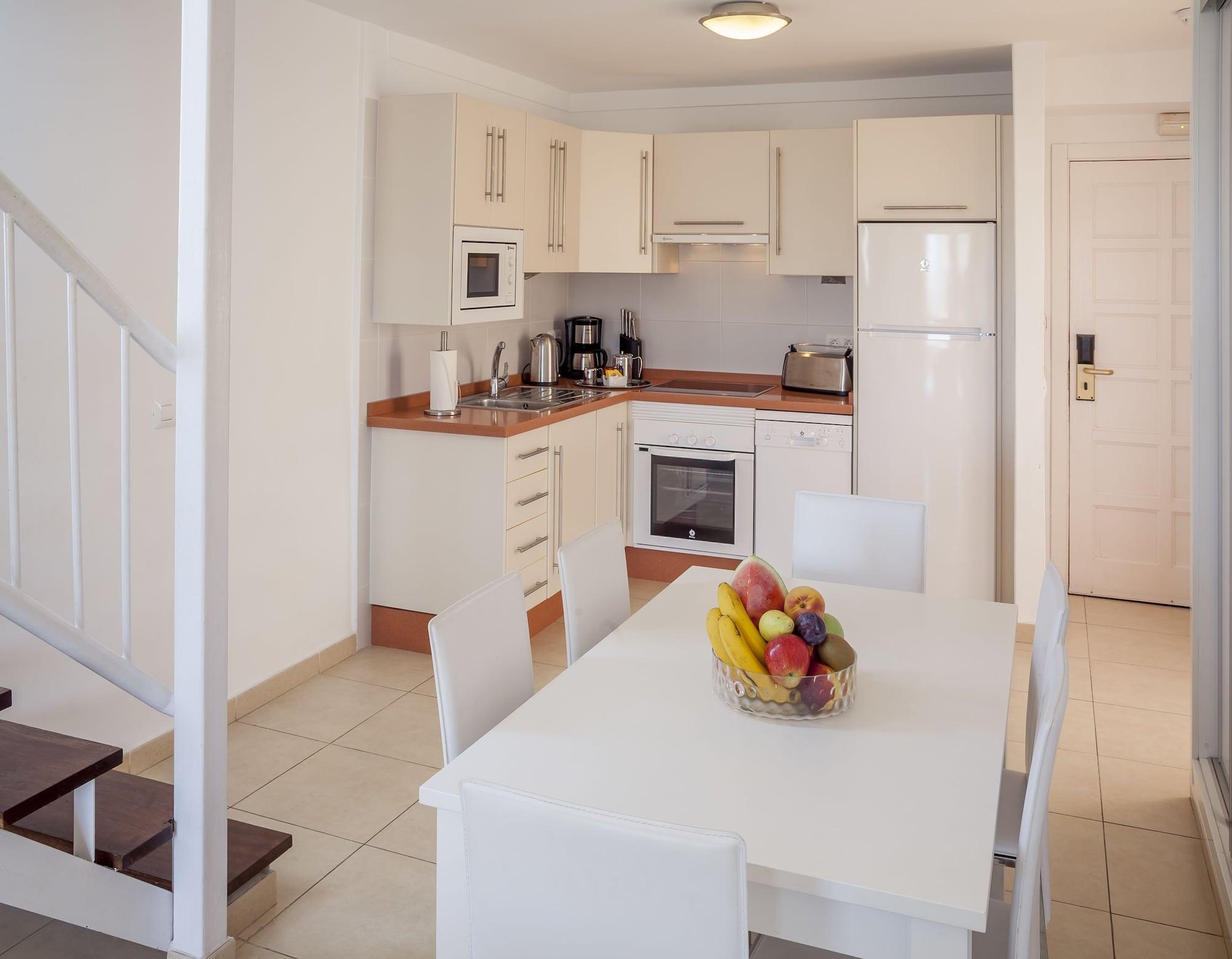 Aparthotel Sunset Bay Club 3*