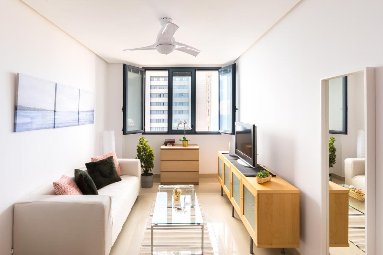 Cruz Twin Towers: Shore & Seaside Views Apartamento Santa Cruz de Tenerife