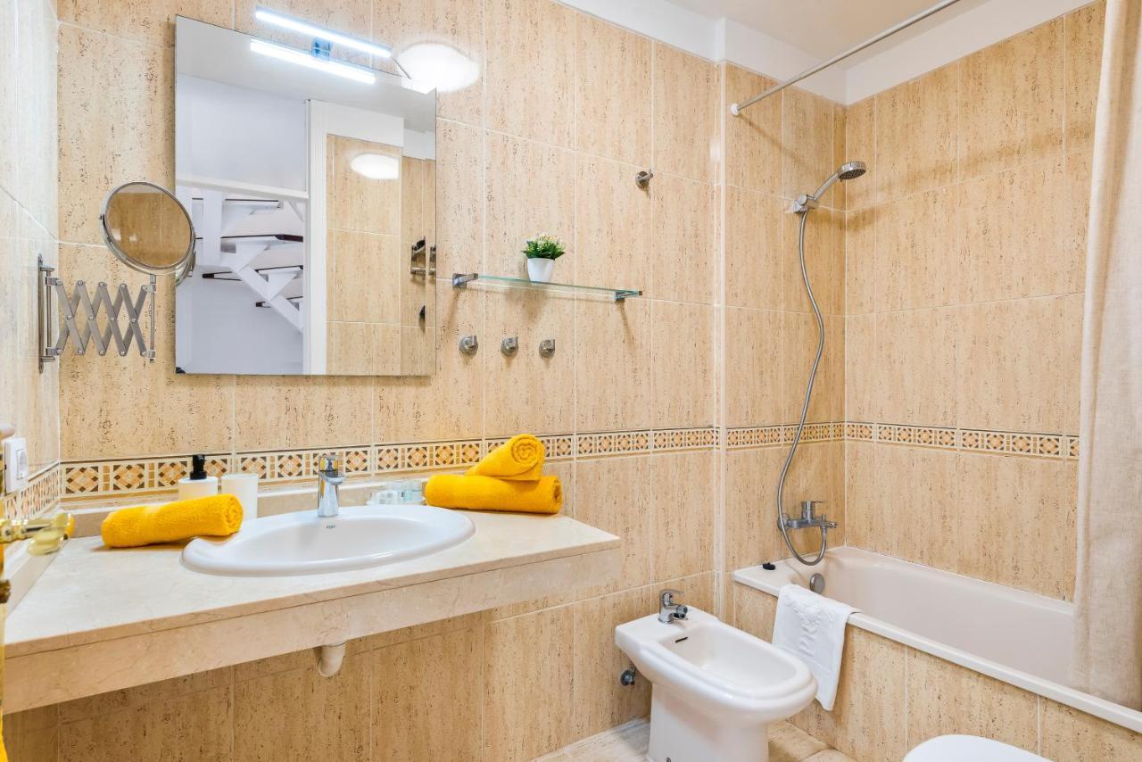 1314 Fabulous 2 Bedroom Roof Terrace Callao Salvaje