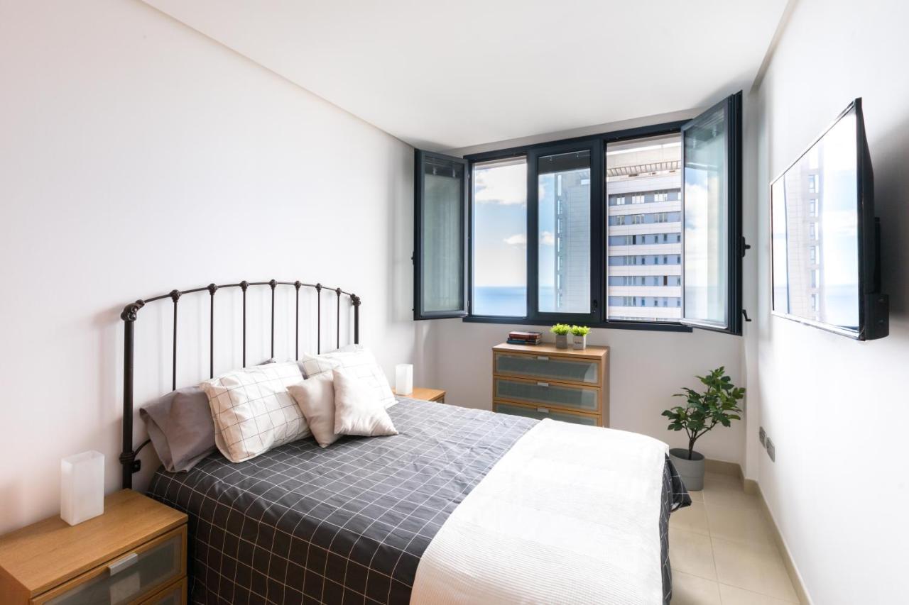 Cruz Twin Towers: Shore & Seaside Views Apartamento