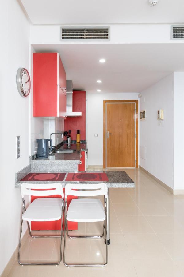 Cruz Twin Towers: Shore & Seaside Views * Santa Cruz de Tenerife