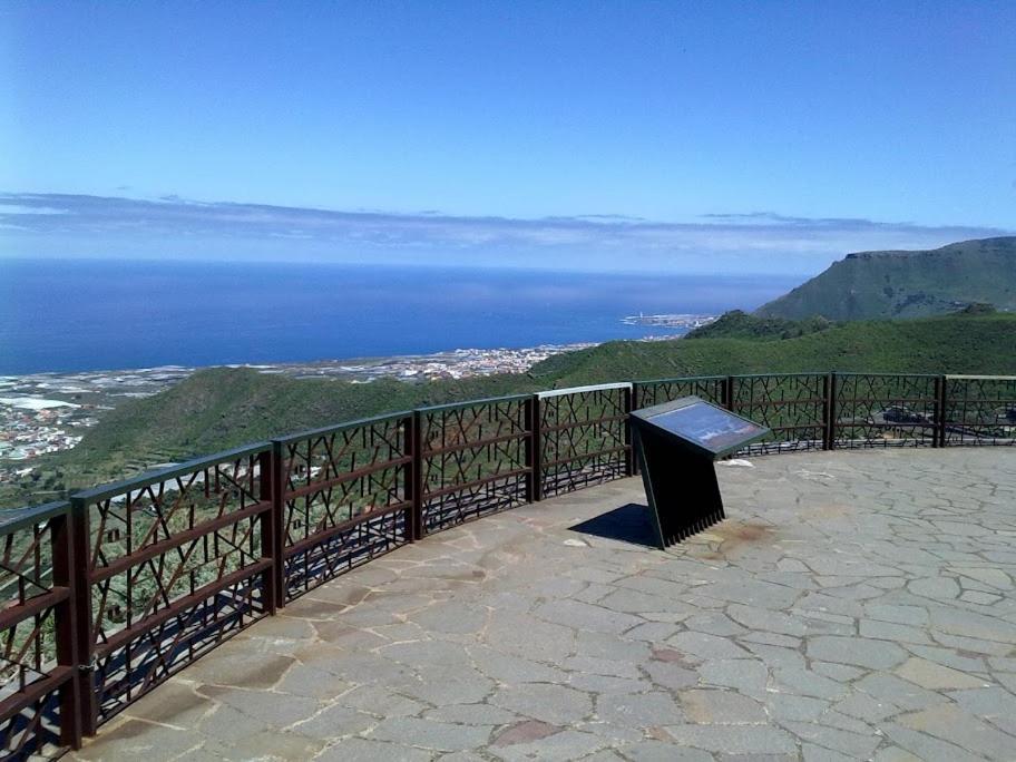 Valle, Montañas Y Mar Cristalino La Laguna (Tenerife)