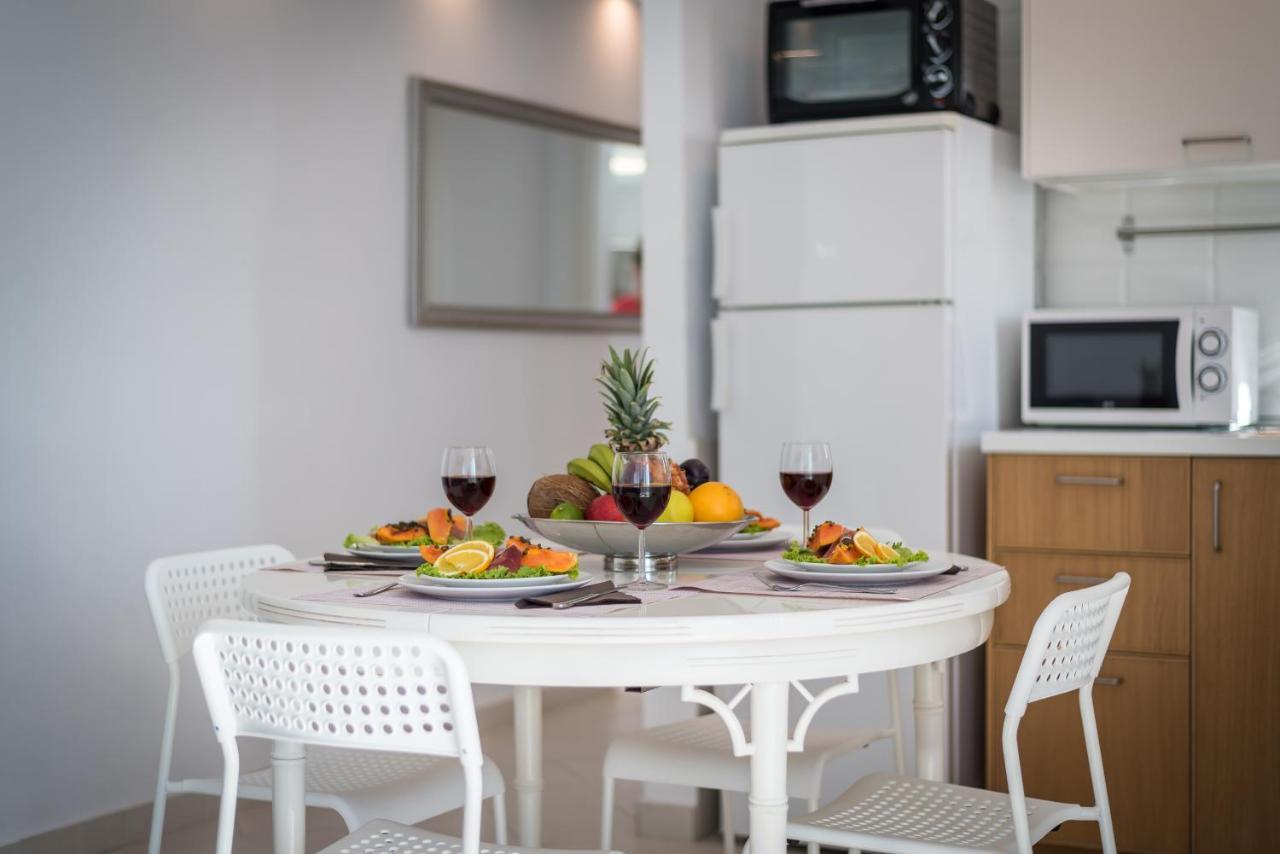 Gorgeous View 2 Bedroom Americas Apartment Arona (Tenerife)