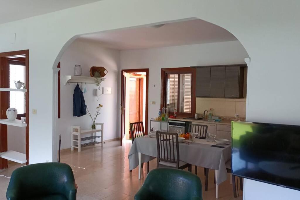 Luxury Penthouse, 50m2 Terrace, Downtown *