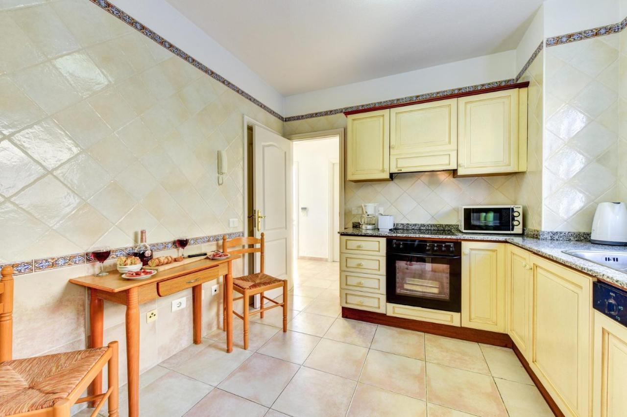Villa Atenas By *