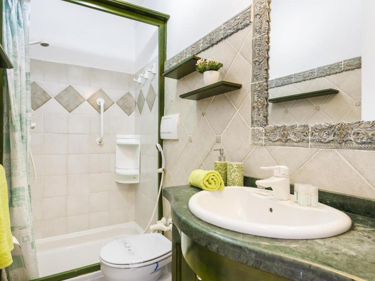 231 Parque Santiago 2 Bedroom 2 Bathroom, Wifi Playa de las Américas
