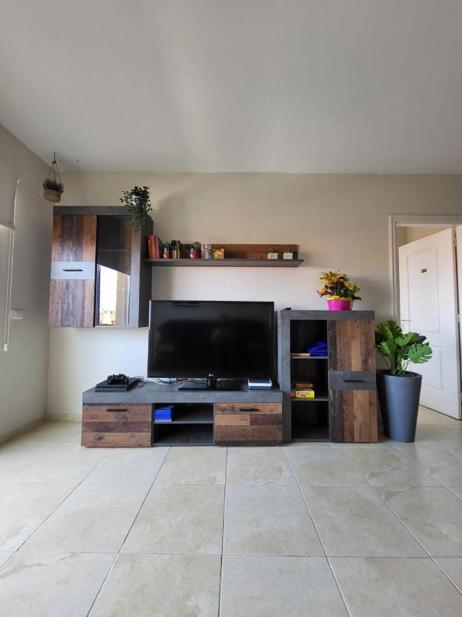 Apartamento Céntrico En Candelaria, Con Piscina. * Santa-Cruz de Ténérife