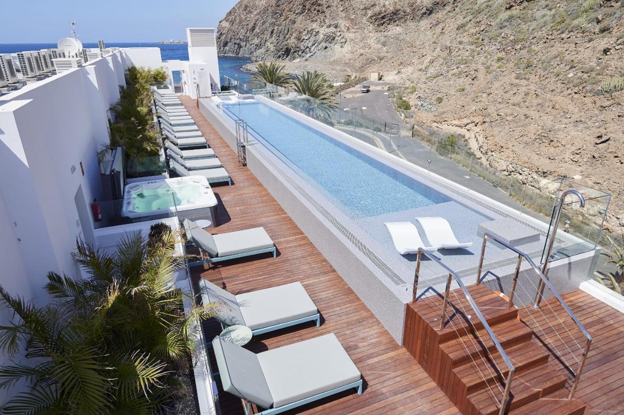 Infinity 0-8 Luxe Sea View 2b