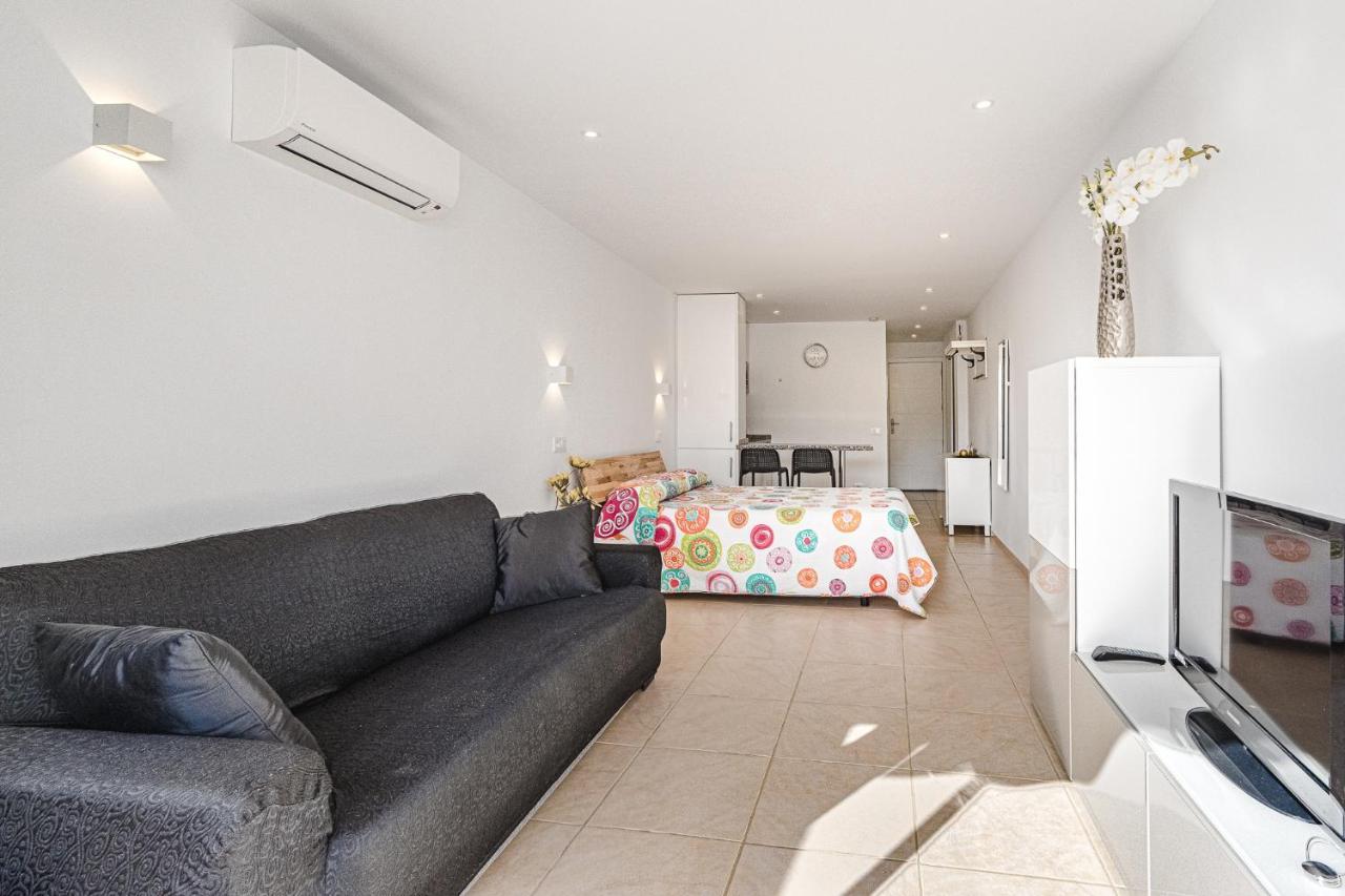 Lovely Studio, La Pinta Beach, Complex Geranios